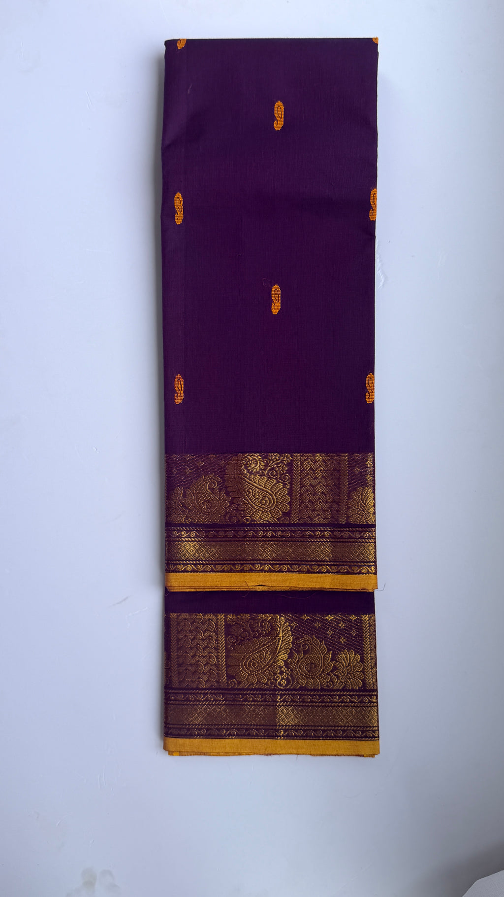 Premium kanchi cotton with bhuta