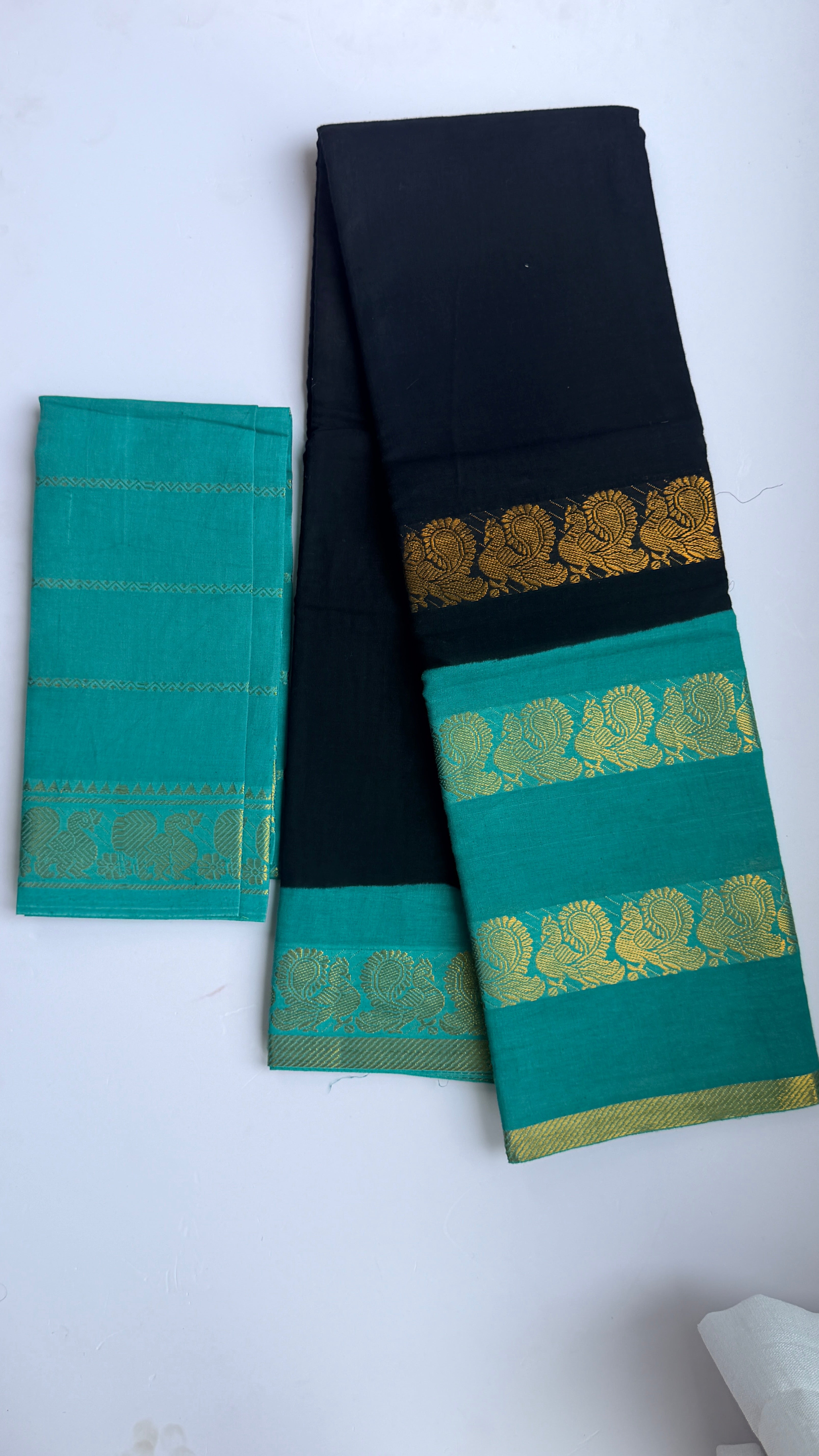 Sungudi cotton with blouse