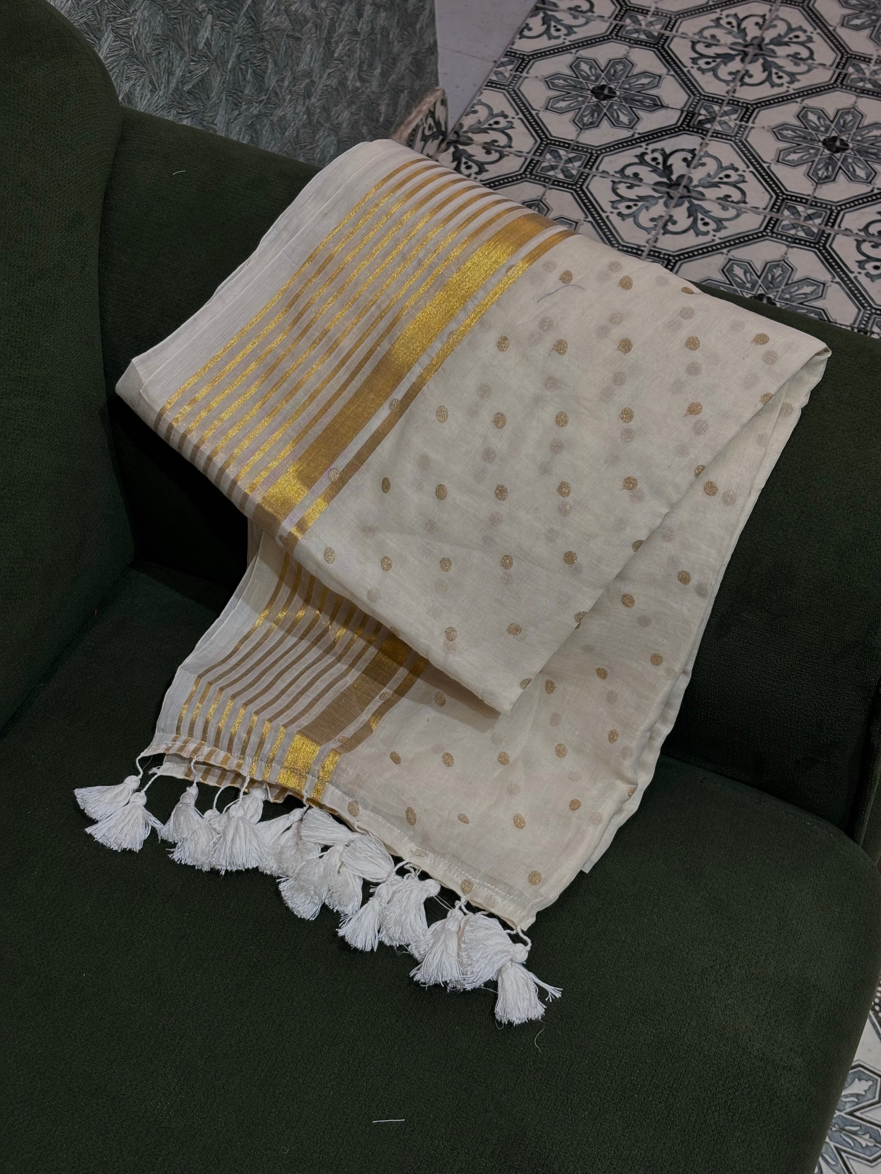 Small polka Mul cotton saree