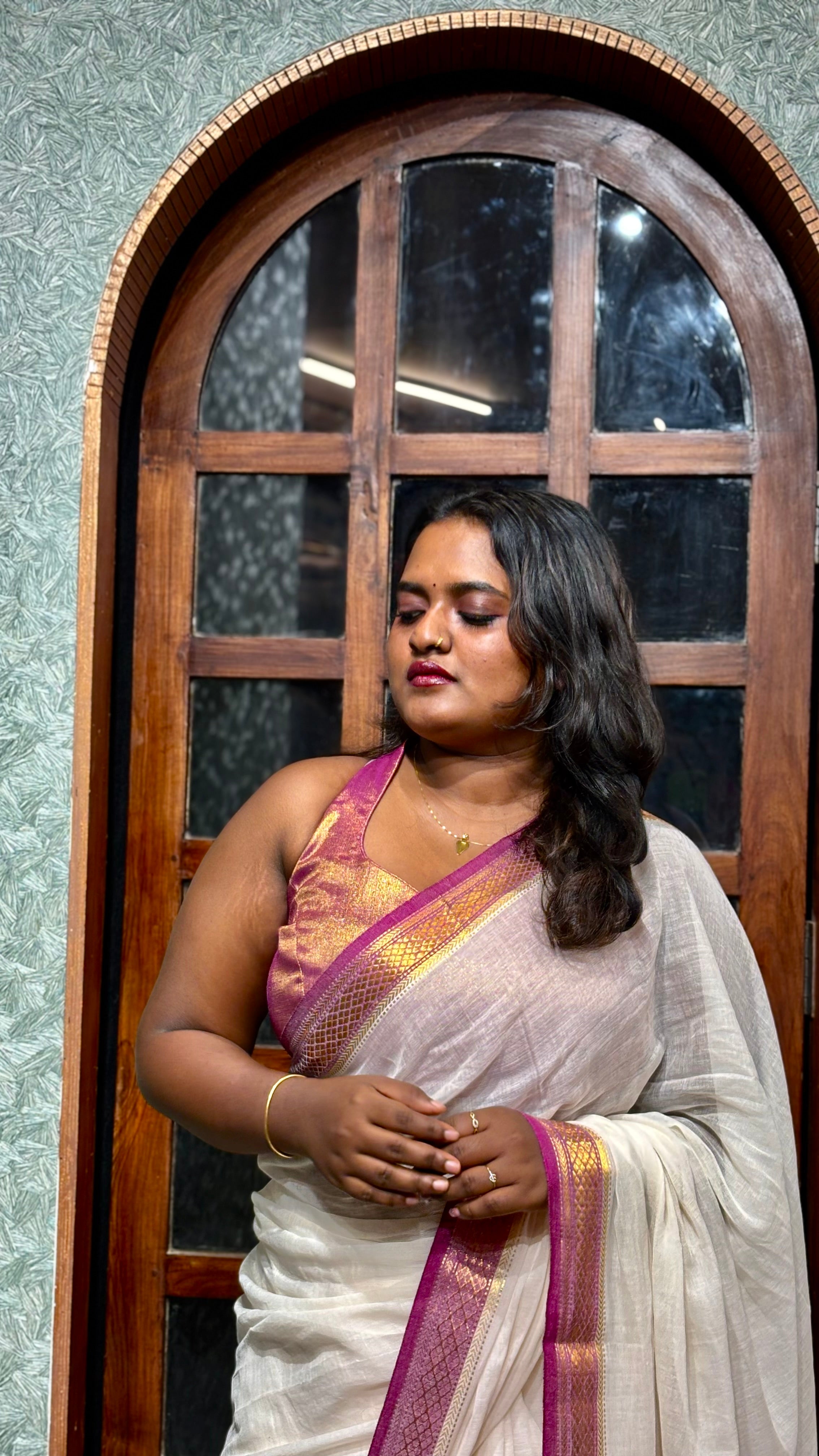 Mul cotton onion colour saree