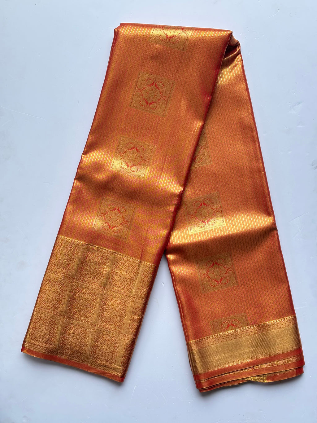 Semi kanchipuram saree