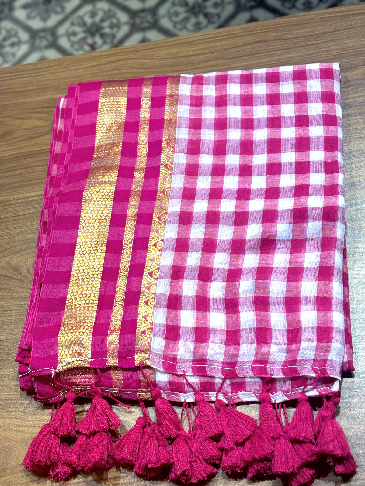 Pink mul cotton saree