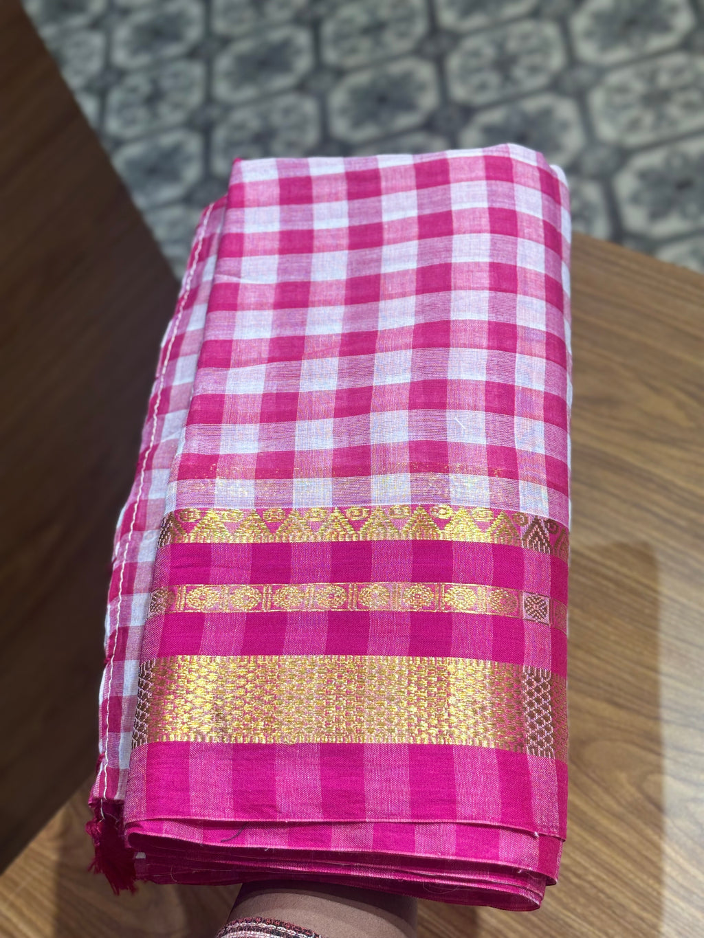 Pink mul cotton saree